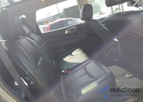 2016 Nissan Pathfinder Platinum из США, поврежденный, VIN 5N1AR2MM5GC661451